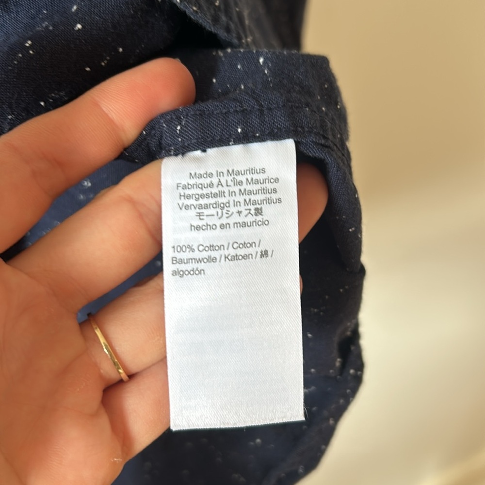J. Crew Factory Men’s Navy Blue Speckle Button Down Shirt - Picture 3 of 6